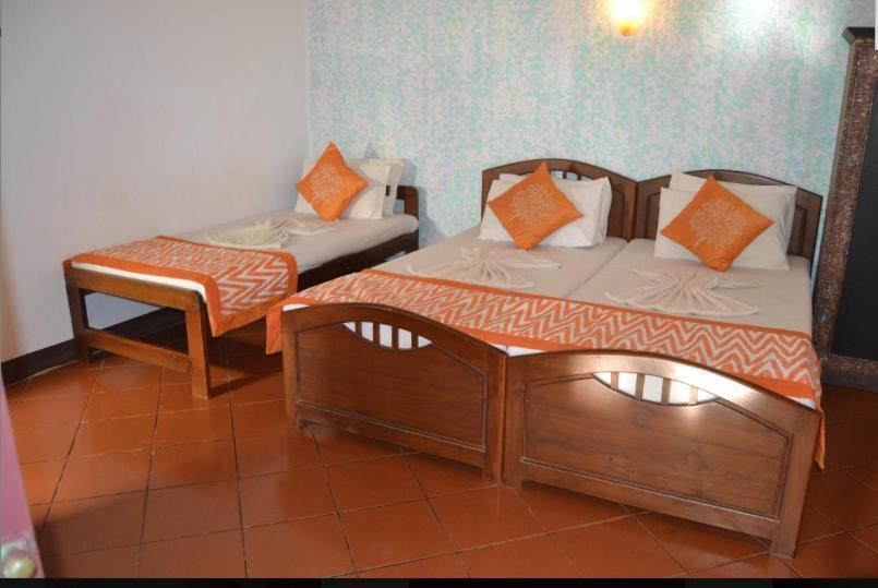 Banani Resort By Wb Inn Gosaba Luaran gambar